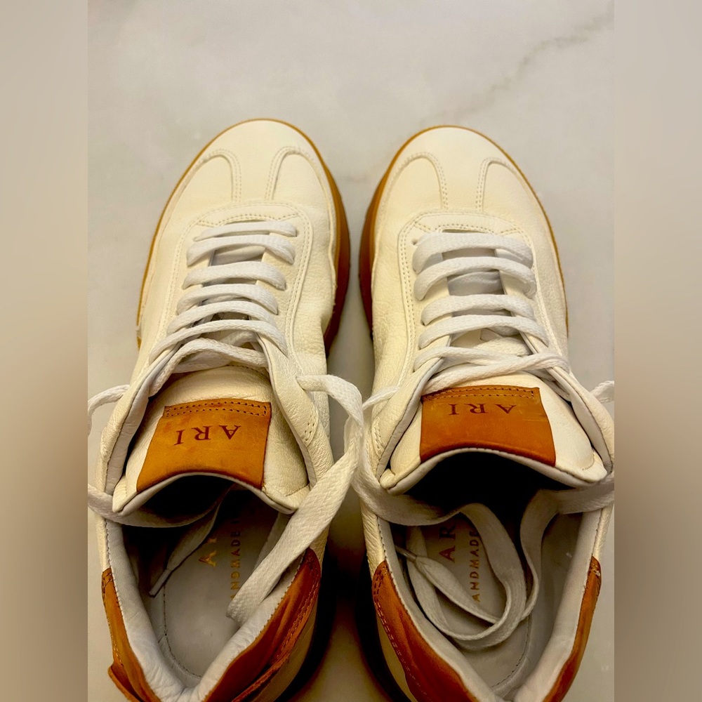 Ari ST. Tropez Sneakers in Honey Stripe